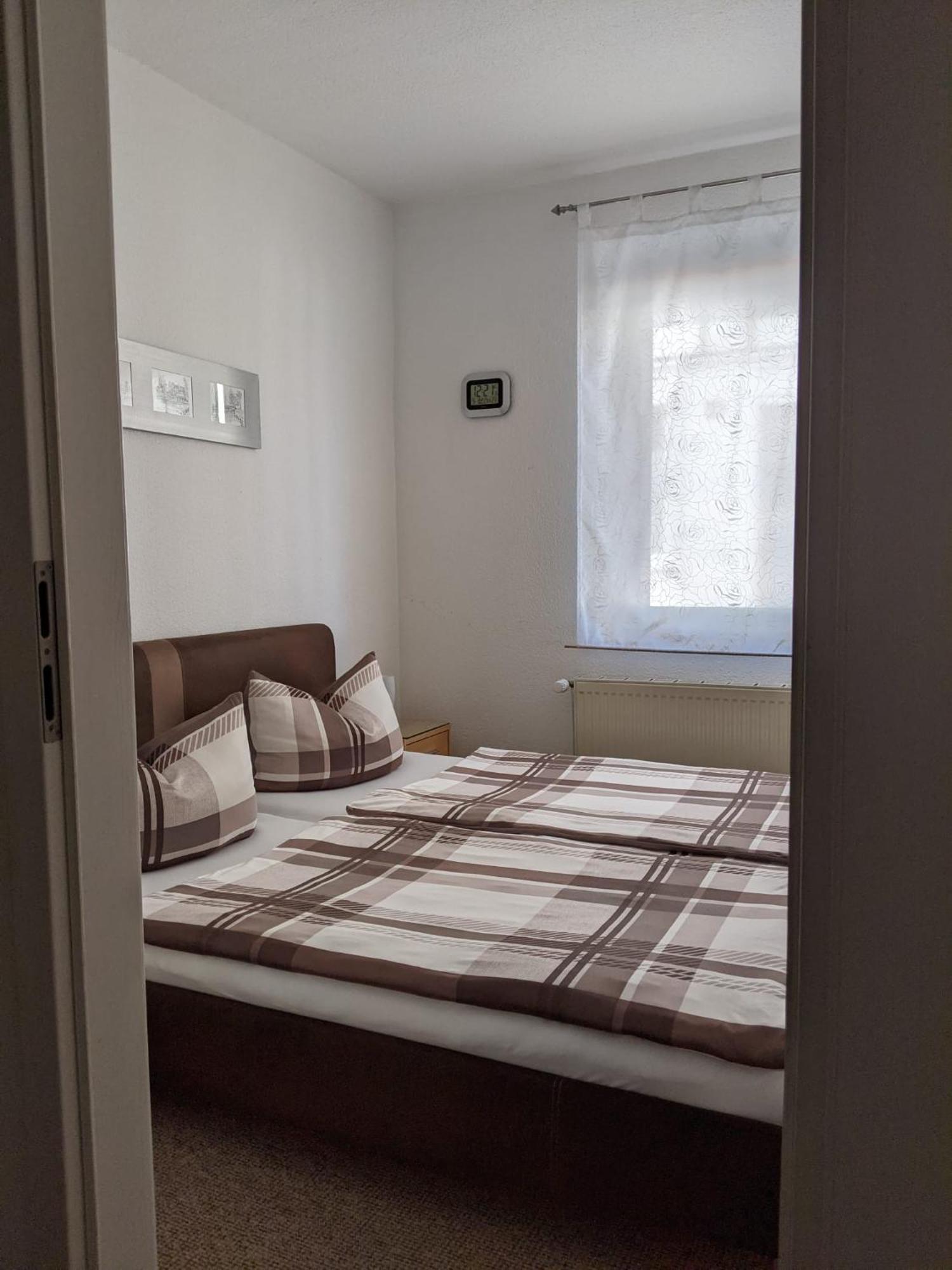 Ferienwohnung Am Ueckerpark Ueckermünde エクステリア 写真