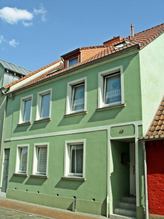 Ferienwohnung Am Ueckerpark Ueckermünde エクステリア 写真